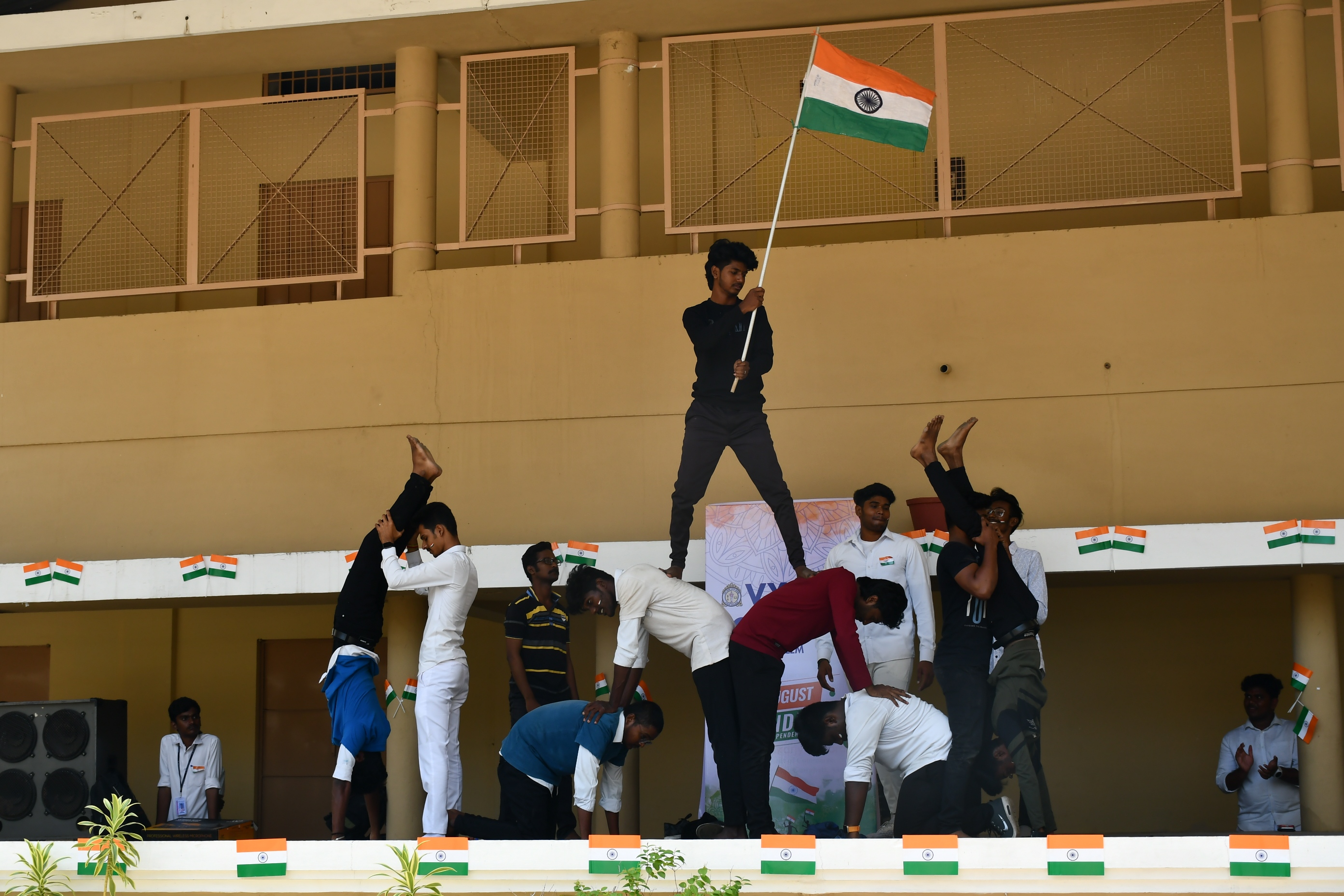 PYRAMID FLAG DANCE